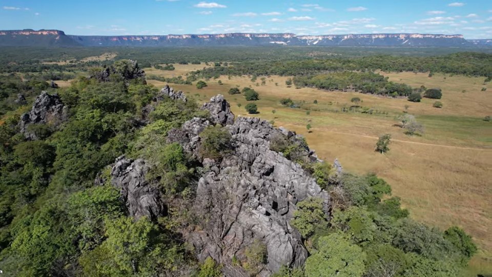 JAZIDA DE CALCÁRIO DOLOMITICO - OESTE DA BAHIA - LUIS DUARDO MAGALHAES BAHIA
