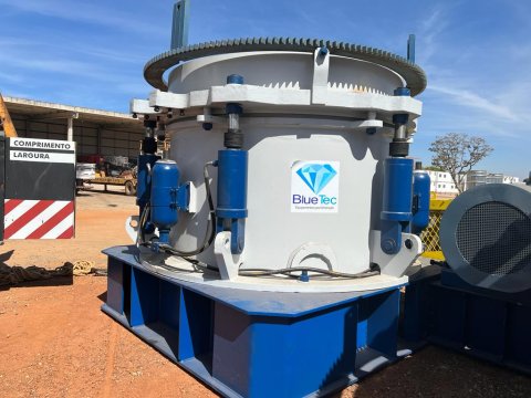 Industria de Calcario nova na caixa com jazidas